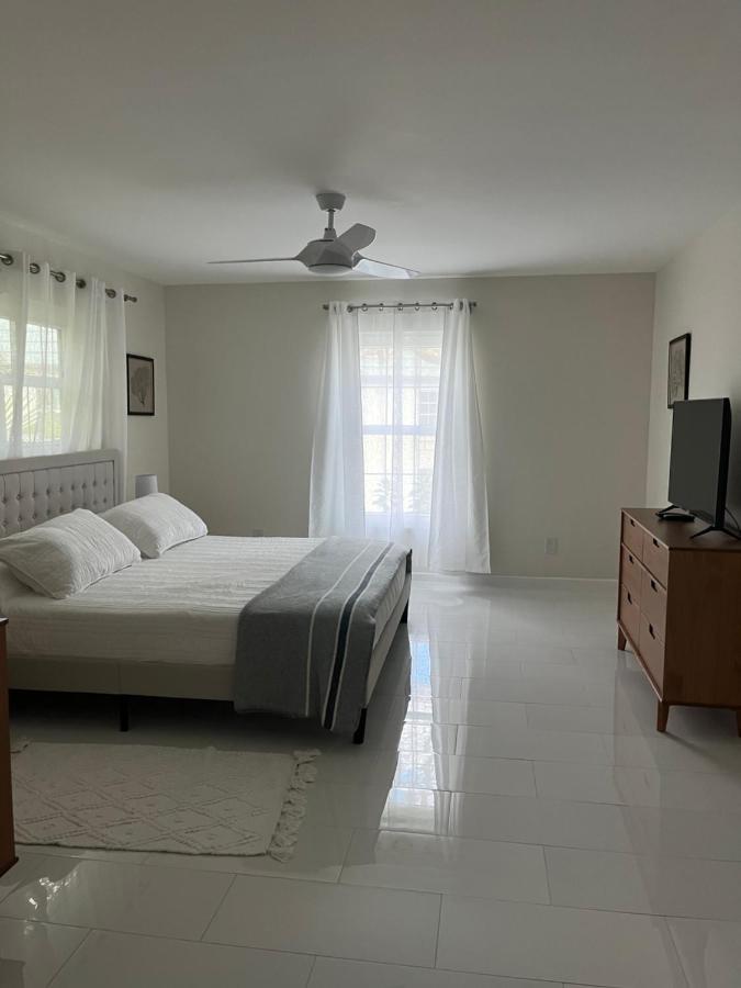 Great Location With Lake View North North Naples エクステリア 写真