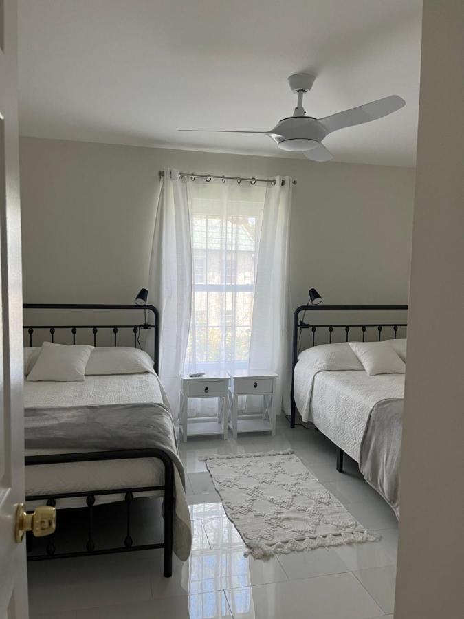 Great Location With Lake View North North Naples エクステリア 写真